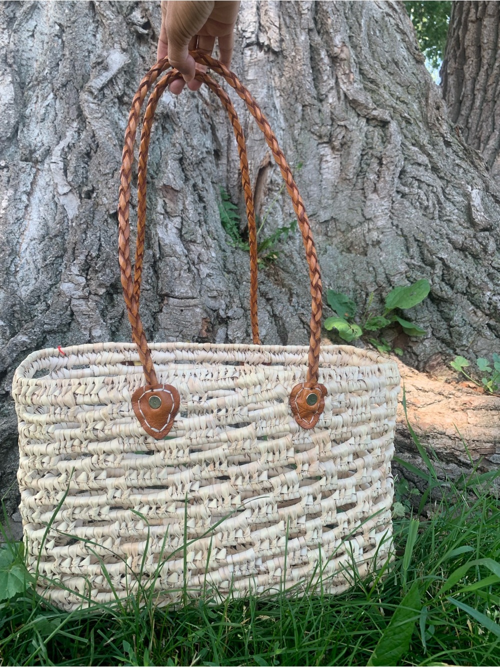 NWT Handwoven picnic basket bag- wicker basket -tote bag - beach bag basket - Picture 12 of 15